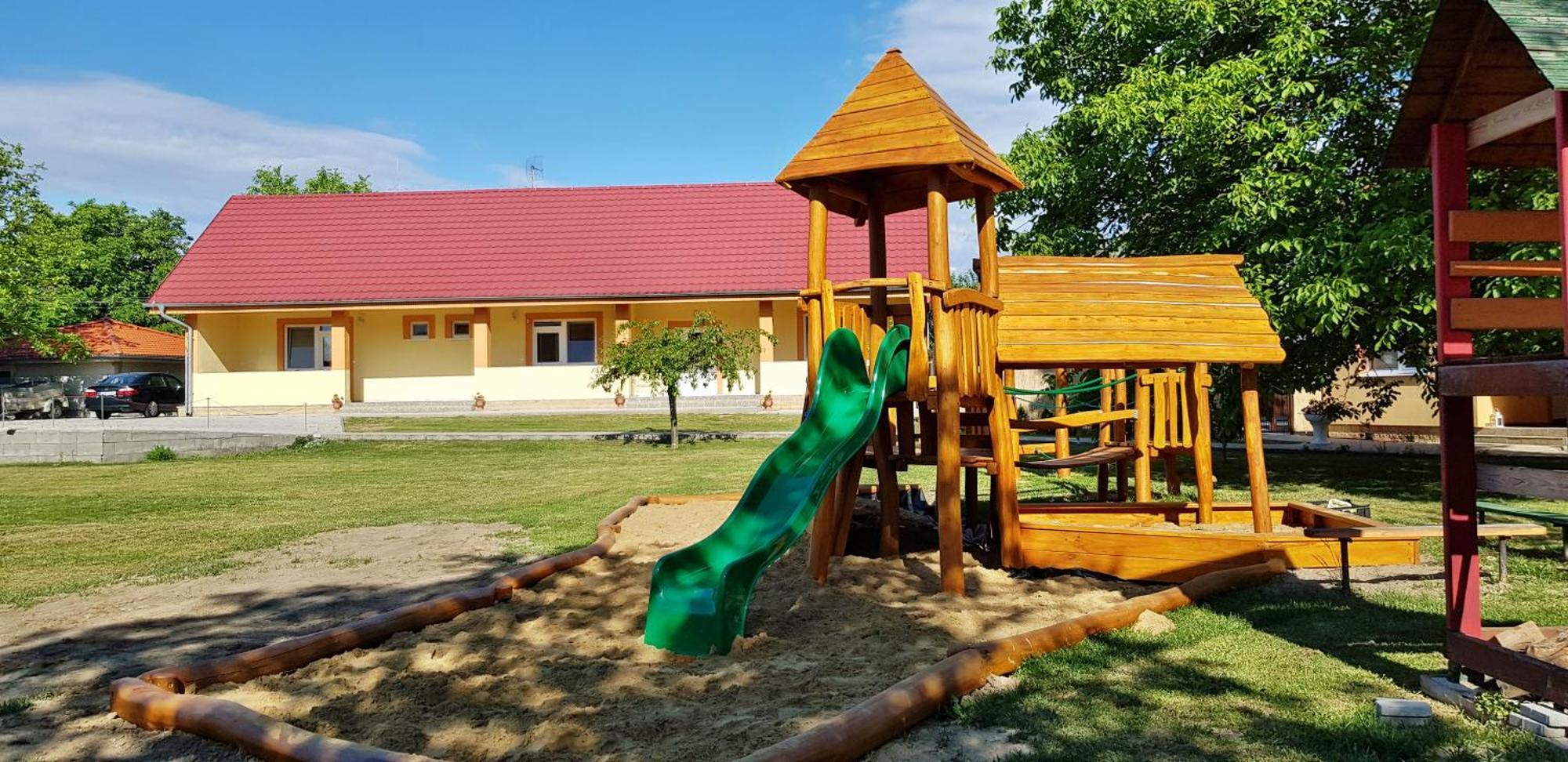 Ubytovanie Liska Radava Luaran gambar